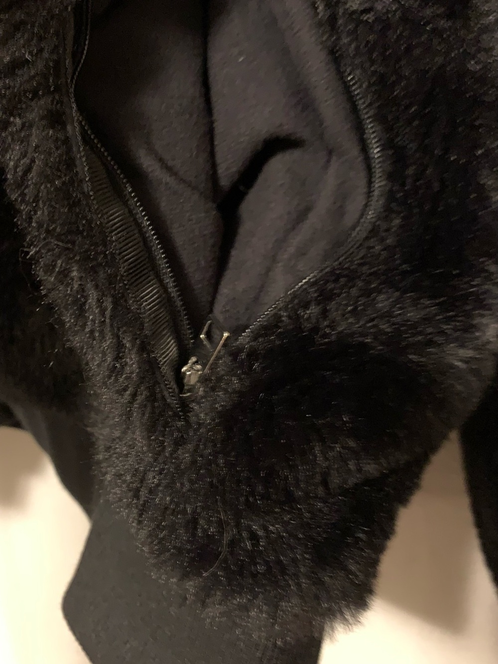 Athleta Ritual Black Faux Fur Zip Up Hoodie Jacket Coat Size XL 16 - Picture 11 of 12
